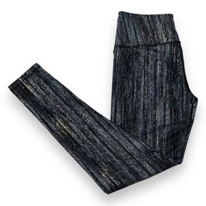 Victoria’s Secret Sport Women’s Knockout Tight Black/Grey/Gold Size Small